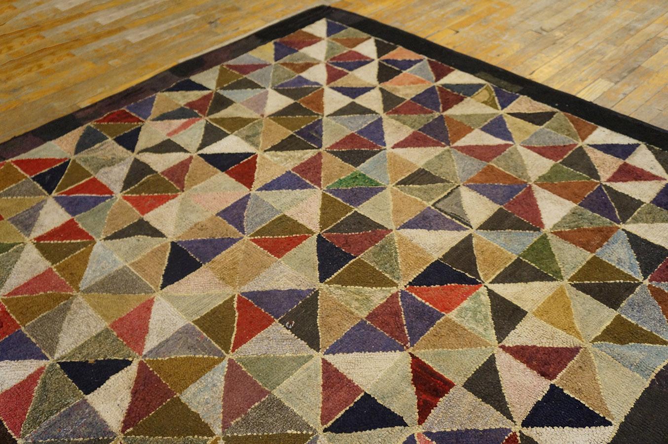 Early 20th Century American Hooked Rug ( 6' x 6' - 183 x 183 cm ) For Sale 8