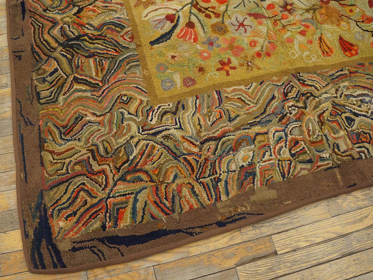 Tapis à capuche américain ancien en vente 8