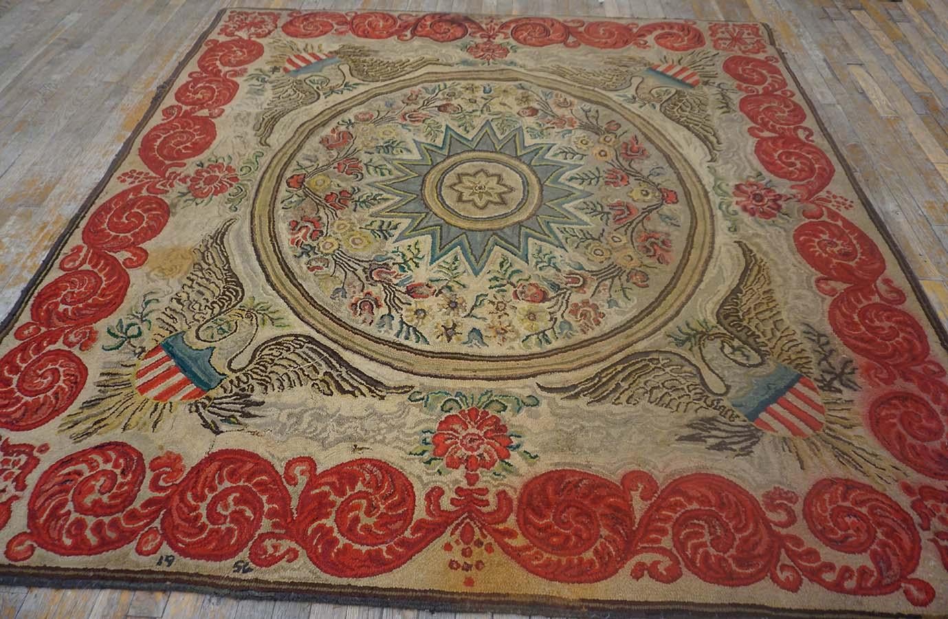 Hand-Woven Early 20th Century  American Hooked Rug ( 6' 8'' x 6' 8'' - 203 x 203 ) For Sale