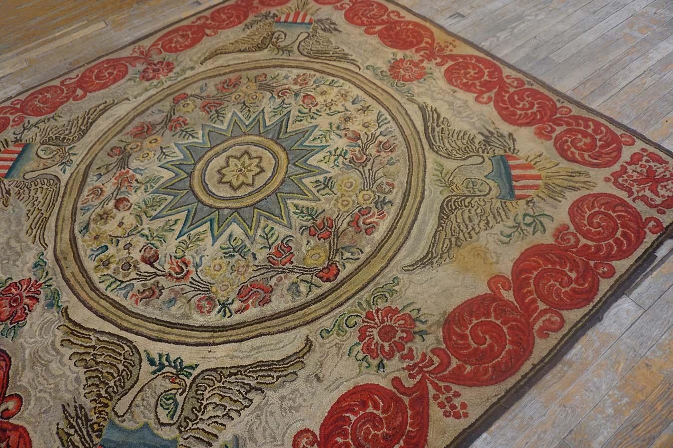 Early 20th Century  American Hooked Rug ( 6' 8'' x 6' 8'' - 203 x 203 ) For Sale 2
