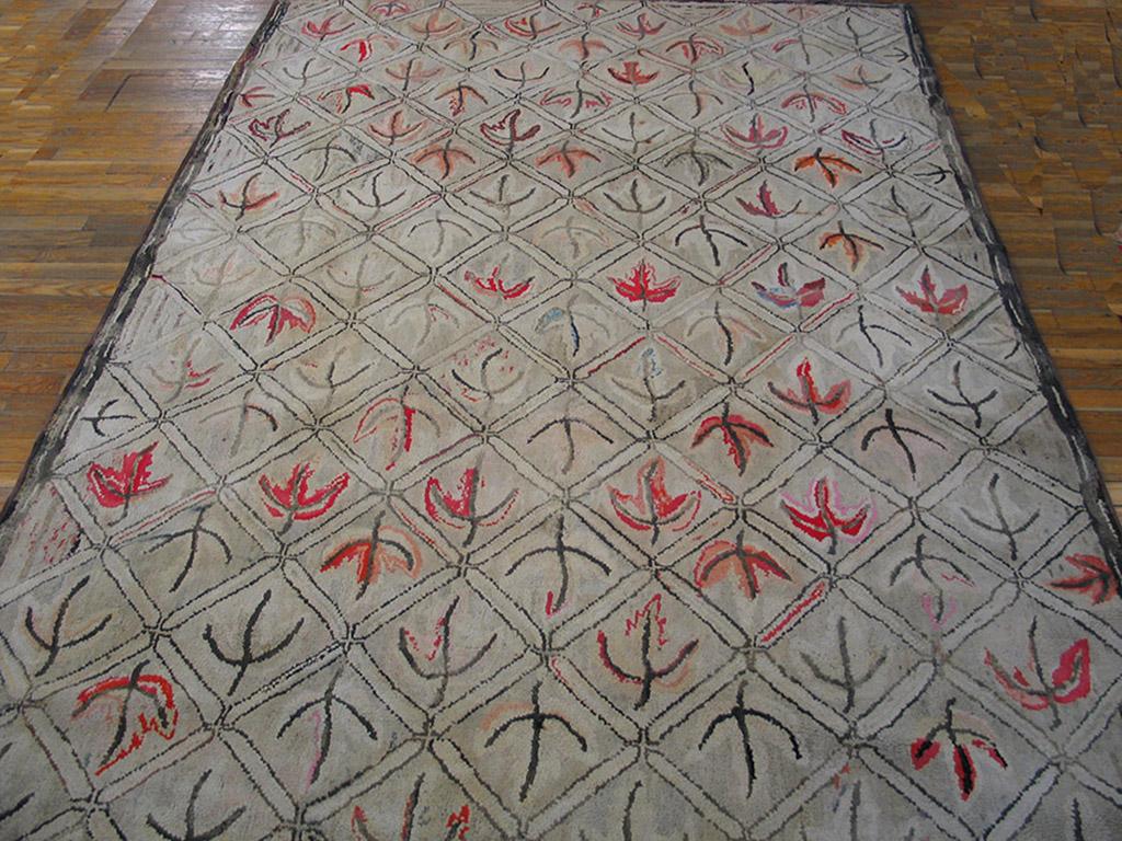Hand-Woven Early 20th Century American Hooked Rug ( 6' x 9' - 183  275 ) For Sale