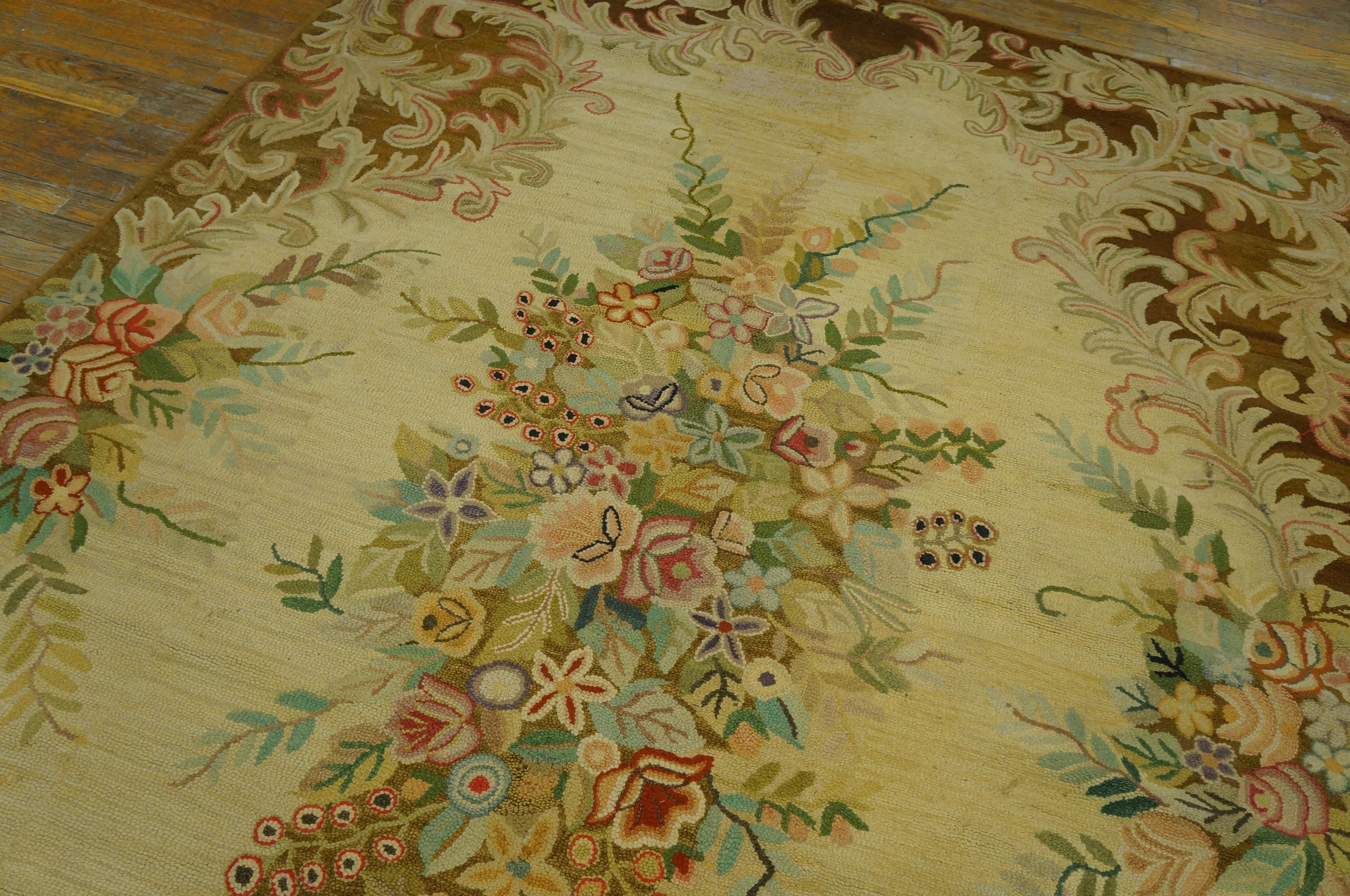Wool Antique American Hooked Rug For Sale