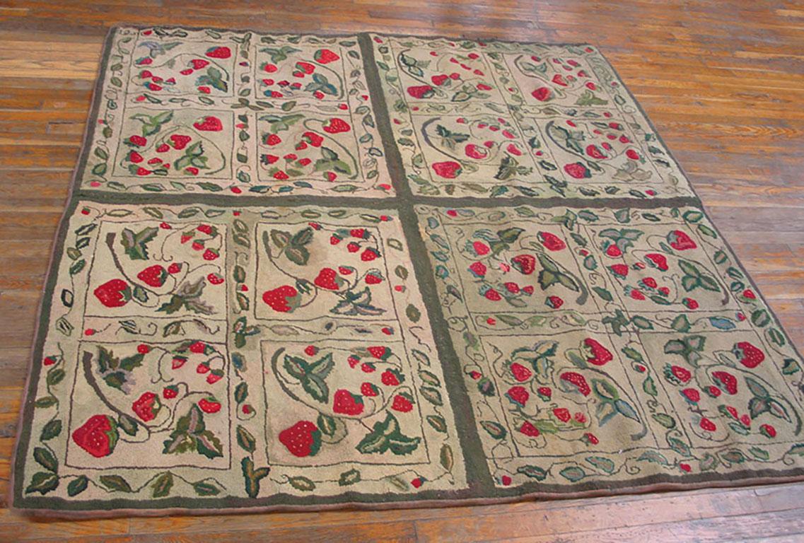 Hand-Woven Early 20th Century American Hooked Rug ( 6'3
