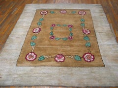 Lovely Soft Ivory Outer-Ground Cute & Floral Design Antique American Hooked Rug