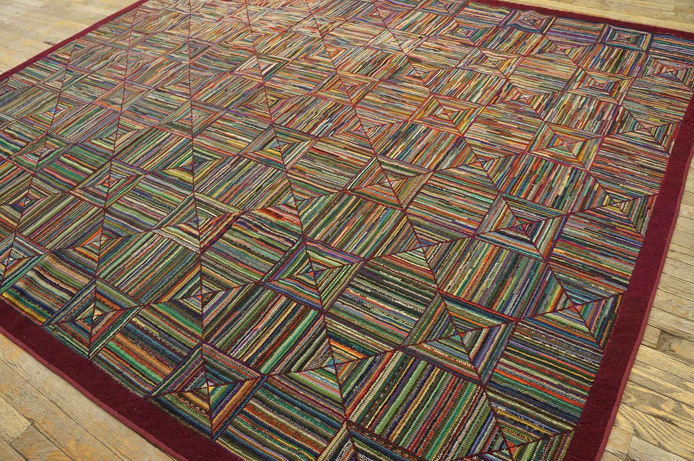 Amerikanischer Kapuzenteppich aus der Mitte des 20. Jahrhunderts ( 7' 6'' x 9' 2''  - 228 x 279 cm ) im Angebot 7