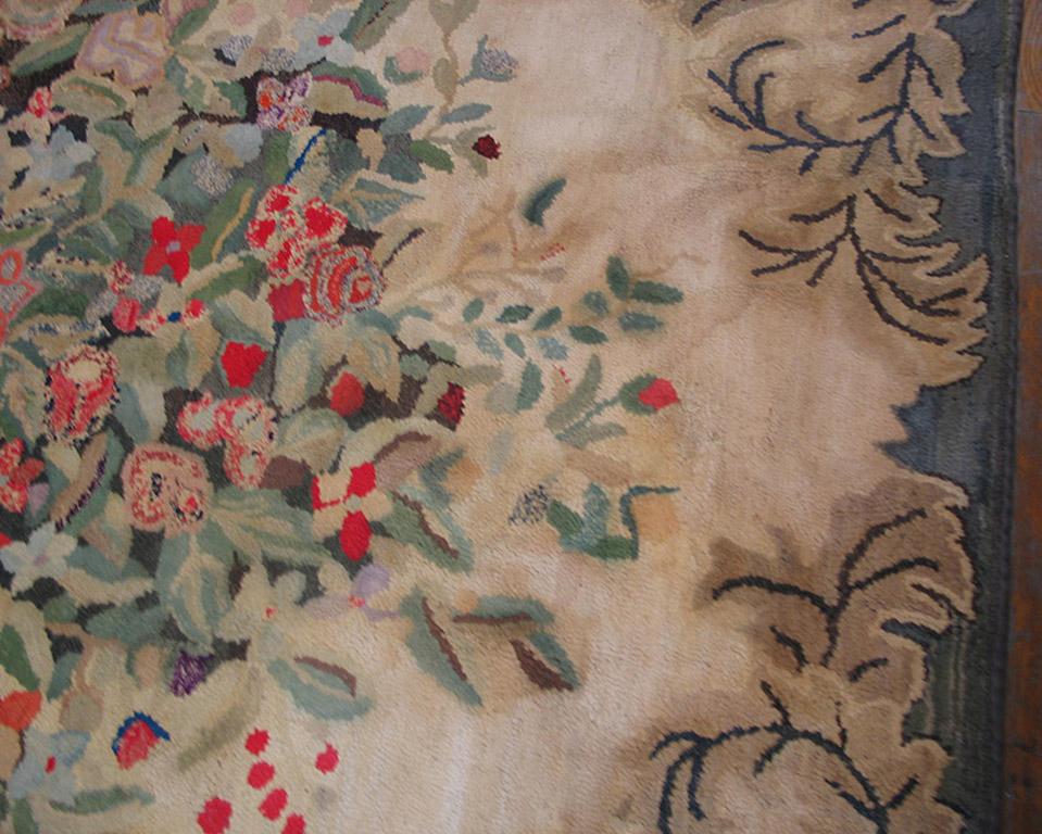 Wool Antique American Hooked Rug For Sale