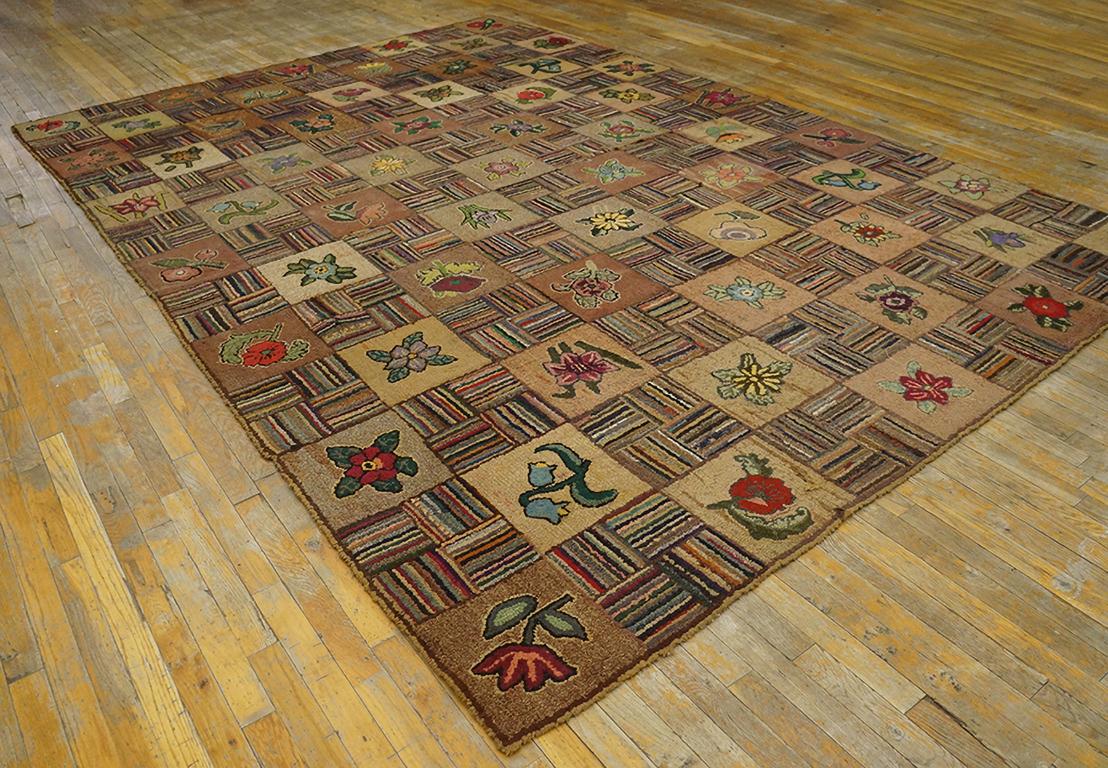 Tissé à la main Tapis à capuche américain ancien de 8' 2