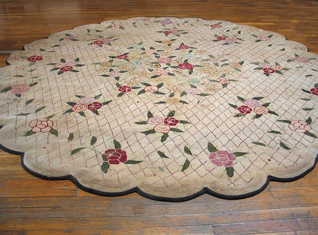 Folk Art Early 20th Century American Hooked Rug ( 9' x 9' - 275 x 275 ) For Sale