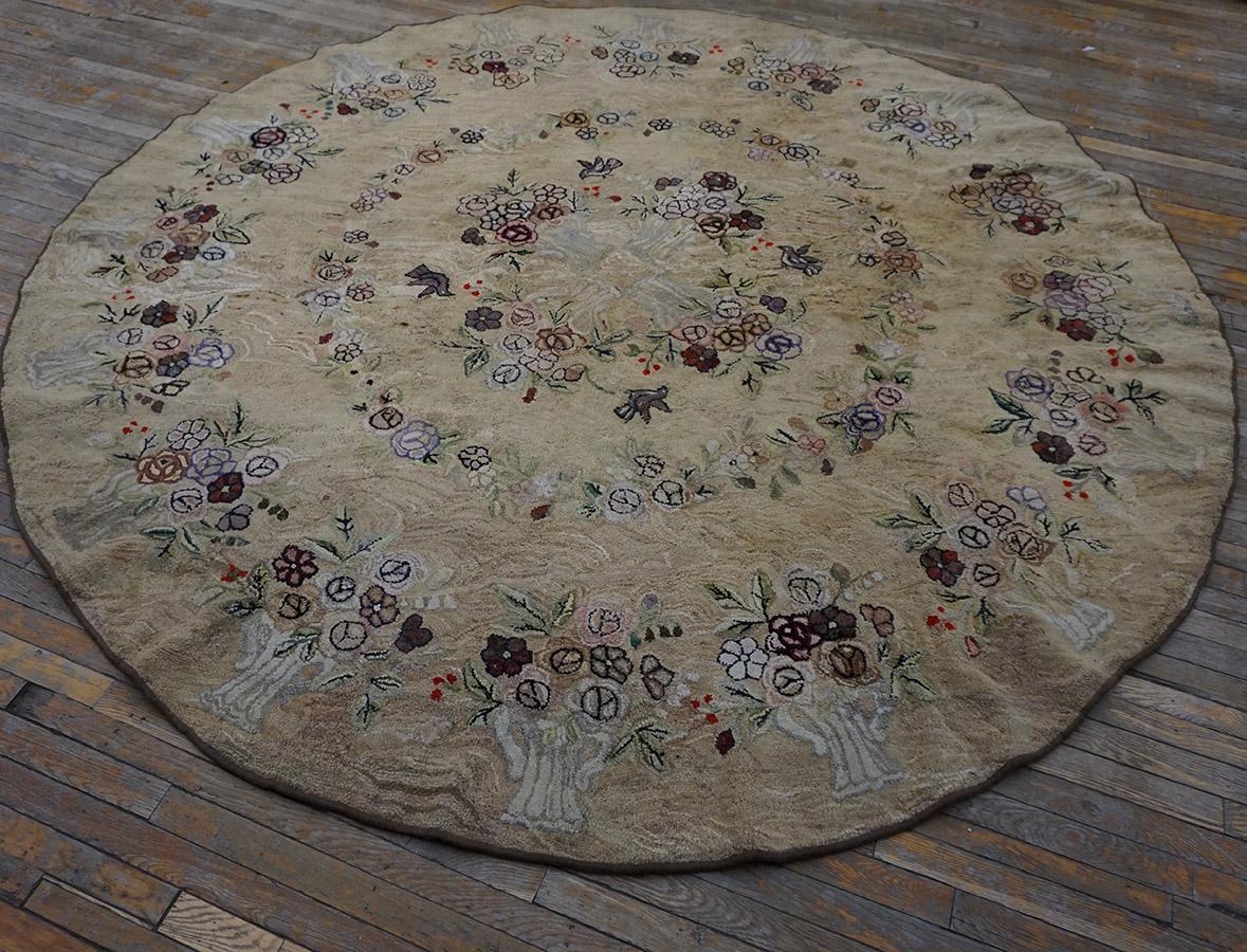 Folk Art Early 20th Century American Hooked Rug ( 9' x 9' - 275 x 275 ) For Sale