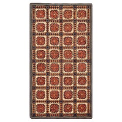 Amerikanischer Kapuzenteppich der Nazmiyal Kollektion mit Kapuze und kühnem dekorativem Aufdruck 5' x 9'