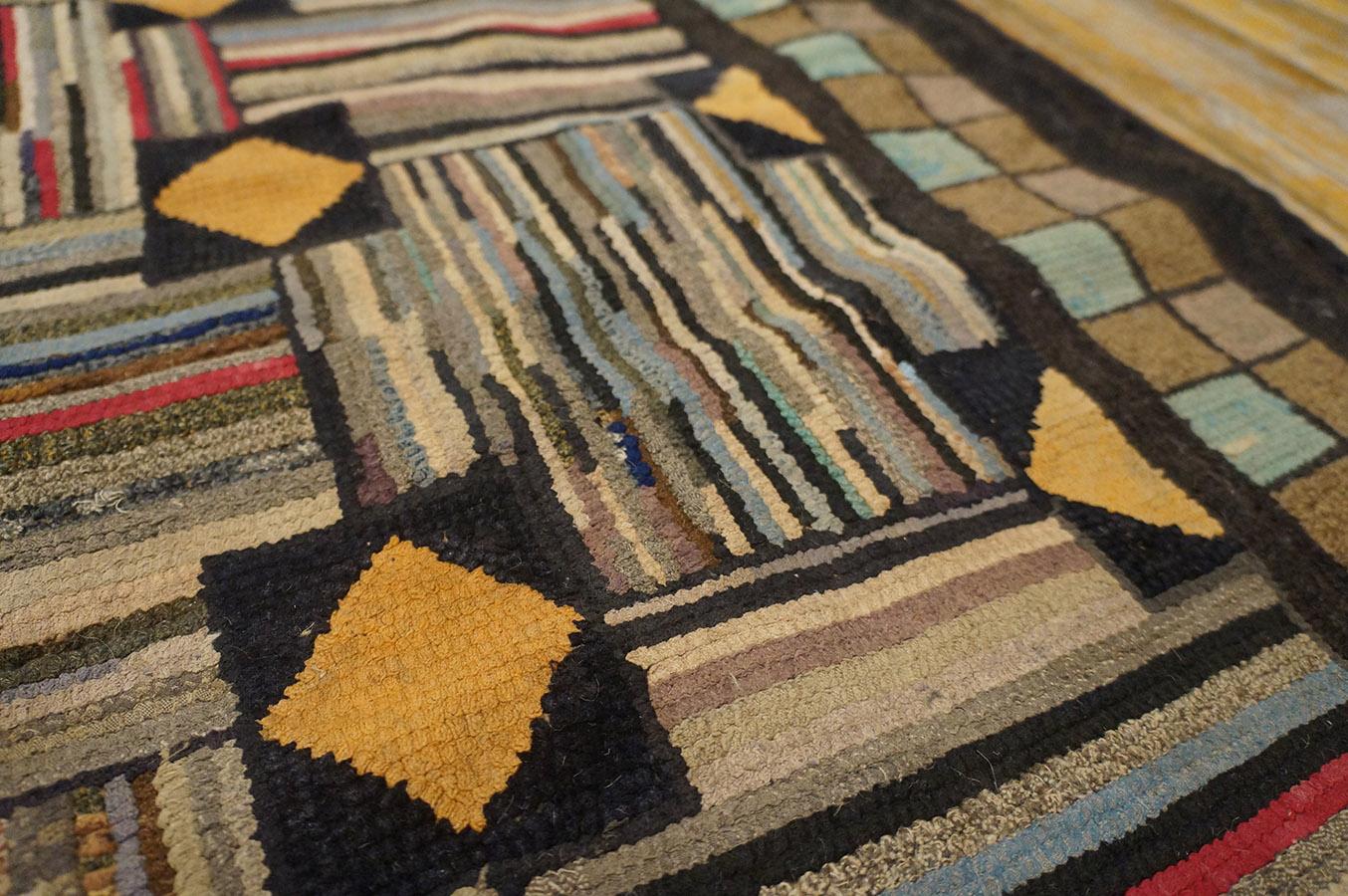 Tapis à capuche américain ancien en vente 8
