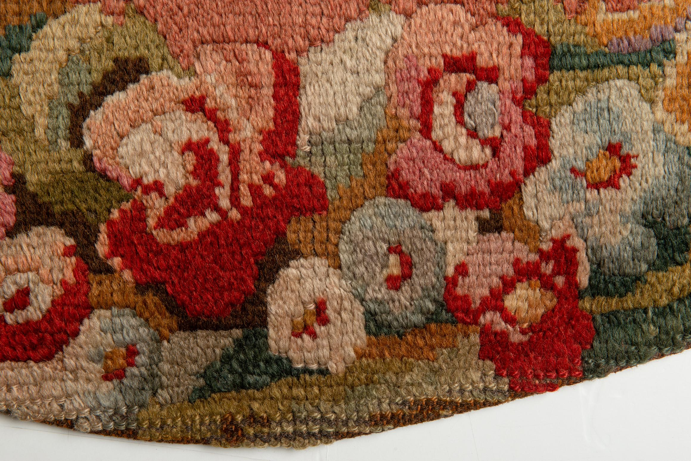 Antiker handgeknüpfter englischer oder amerikanischer Teppich im Zustand „Gut“ im Angebot in Alessandria, Piemonte