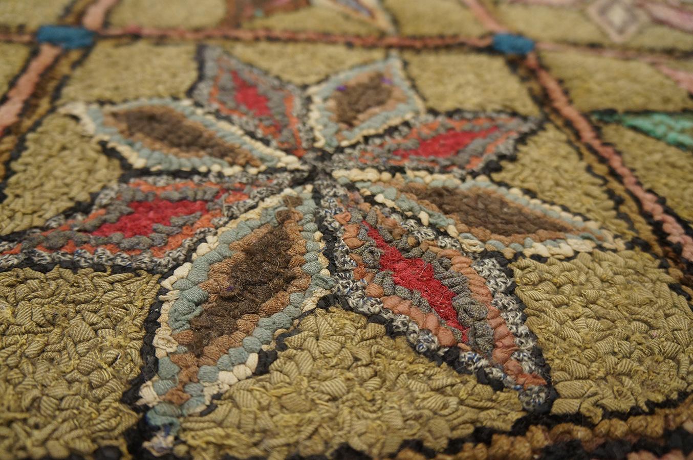 Early 20th Century American Hooked Rug ( 10' x 12'2