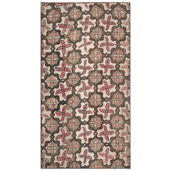 Antique Late 19th Century American Hooked Rug ( 4' 5" x 8' 1" - 135 x 245 cm ) 