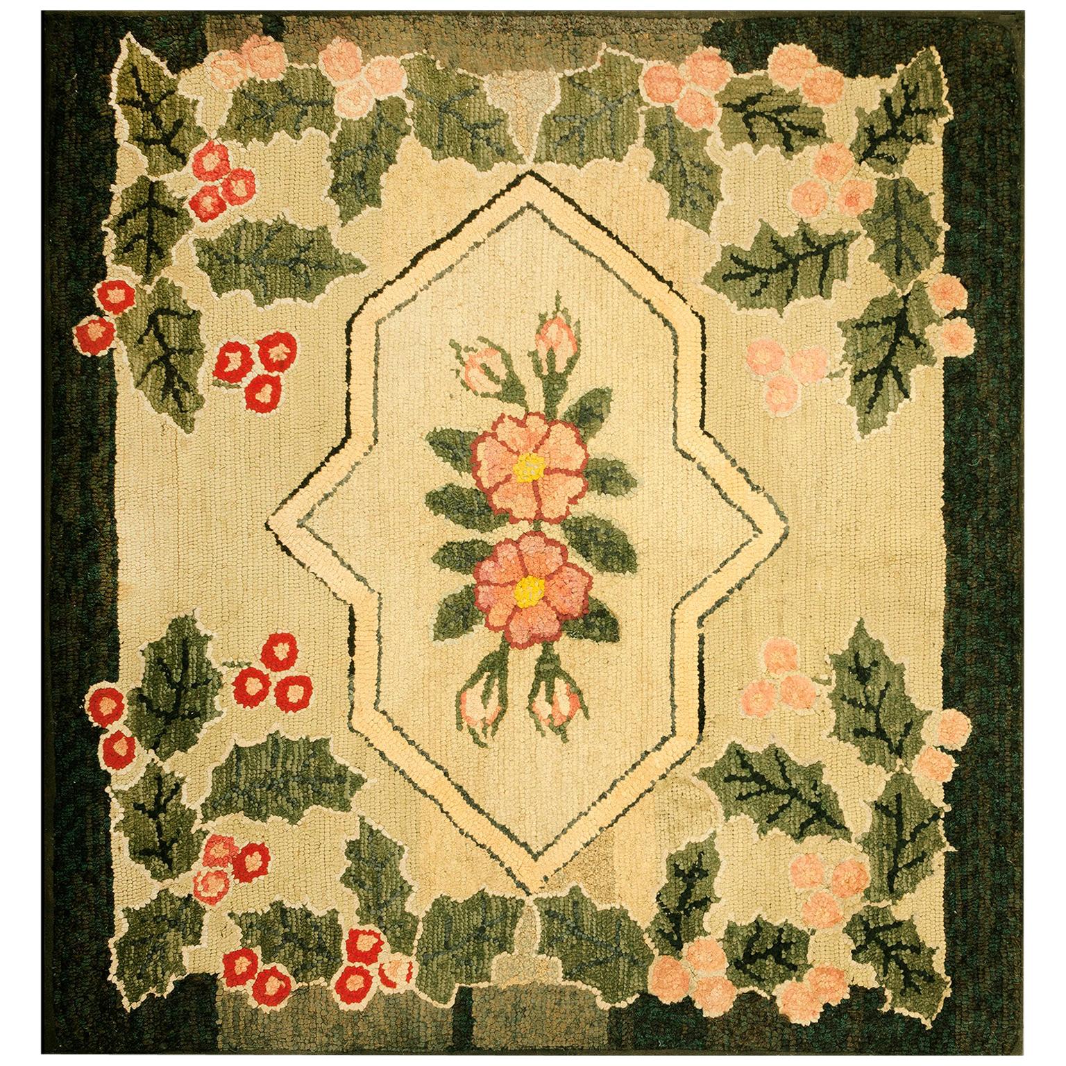 Early 20th Century American Hooked Rug ( 3' 1" x 3' 3" - 94 x 99 cm ) For Sale