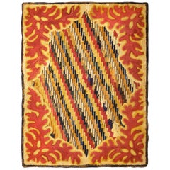 Antiker amerikanischer Kapuzenteppich mit Kapuze 3' 2" x 4' 2" 
