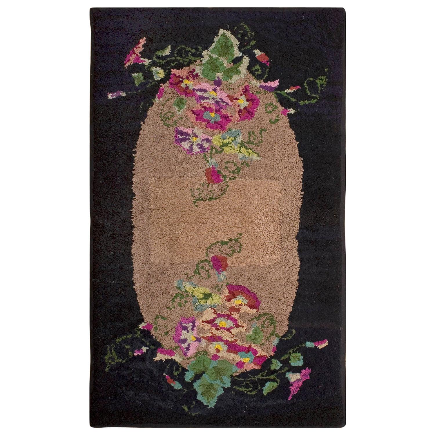 Antique American Hooked Rug 3' 0" x 5' 5" For Sale
