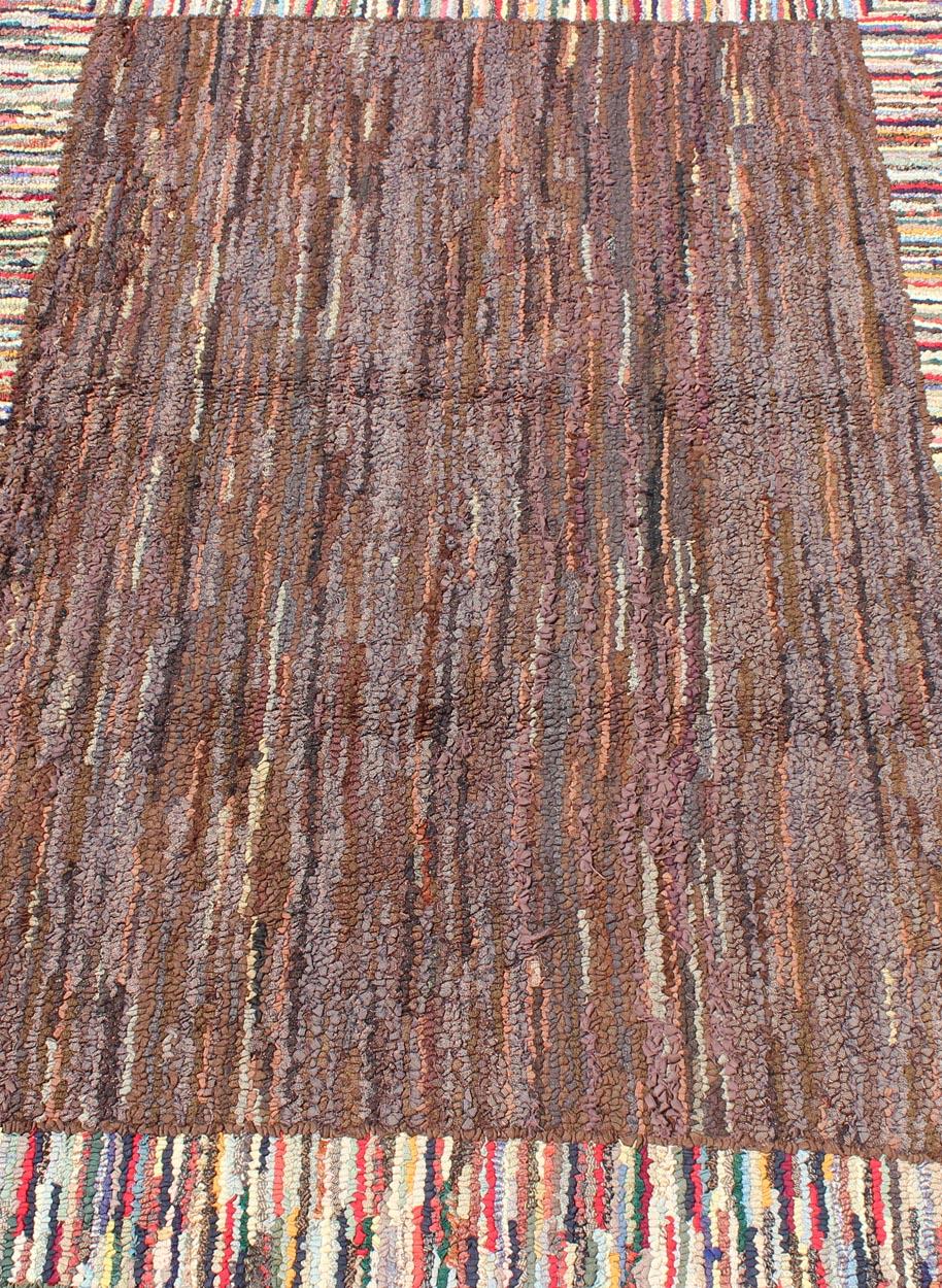 20th Century Antique American Hooked Rug with Colorful Variegated Design