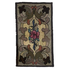 Antique American Hooked Wool Rug, Roses & Acanthus Scrolls, 2.6' x 4.3' -1B998