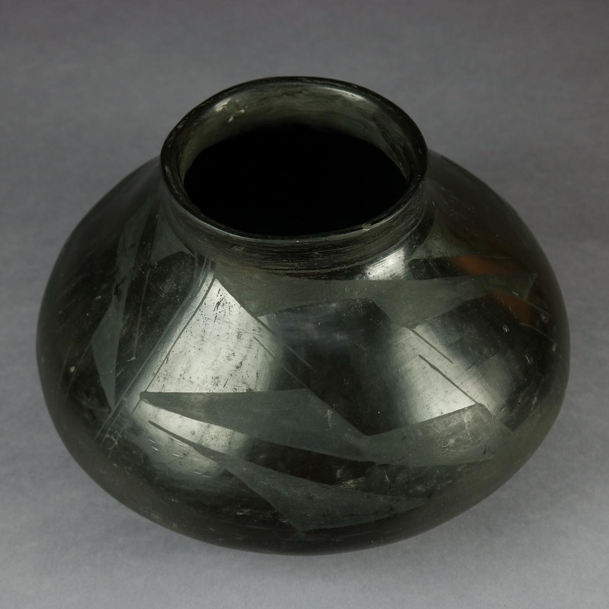 Glazed Antique American Indian San Ildefonso Pueblo Black on Black Pottery Vase