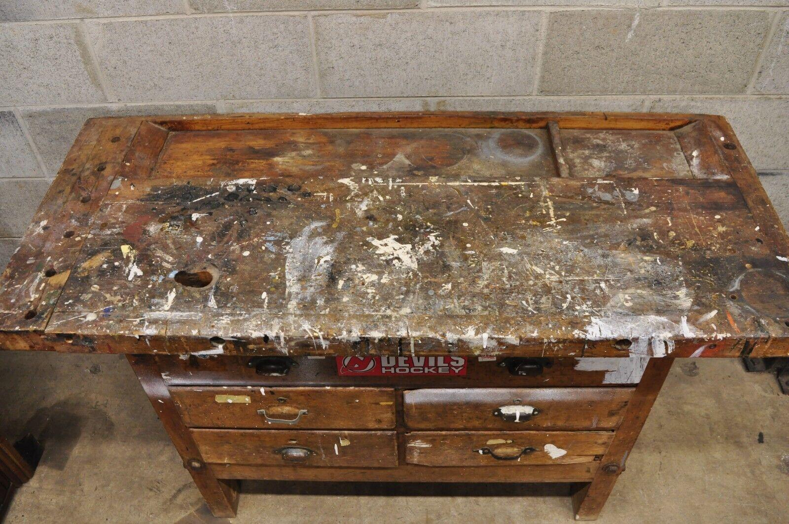 Antiker amerikanischer Industrie-Holz-Pflanzgefäß-Tisch im Used-Look mit Lackierung im Zustand „Gut“ in Philadelphia, PA
