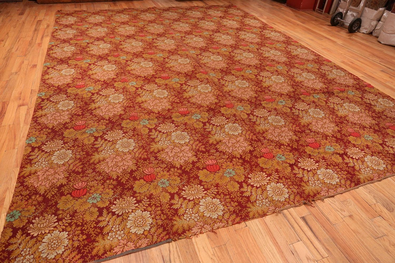 20th Century Antique American Ingrain Rug. Size: 11 ft 8 in x 16 ft (3.56 m x 4.88 m)