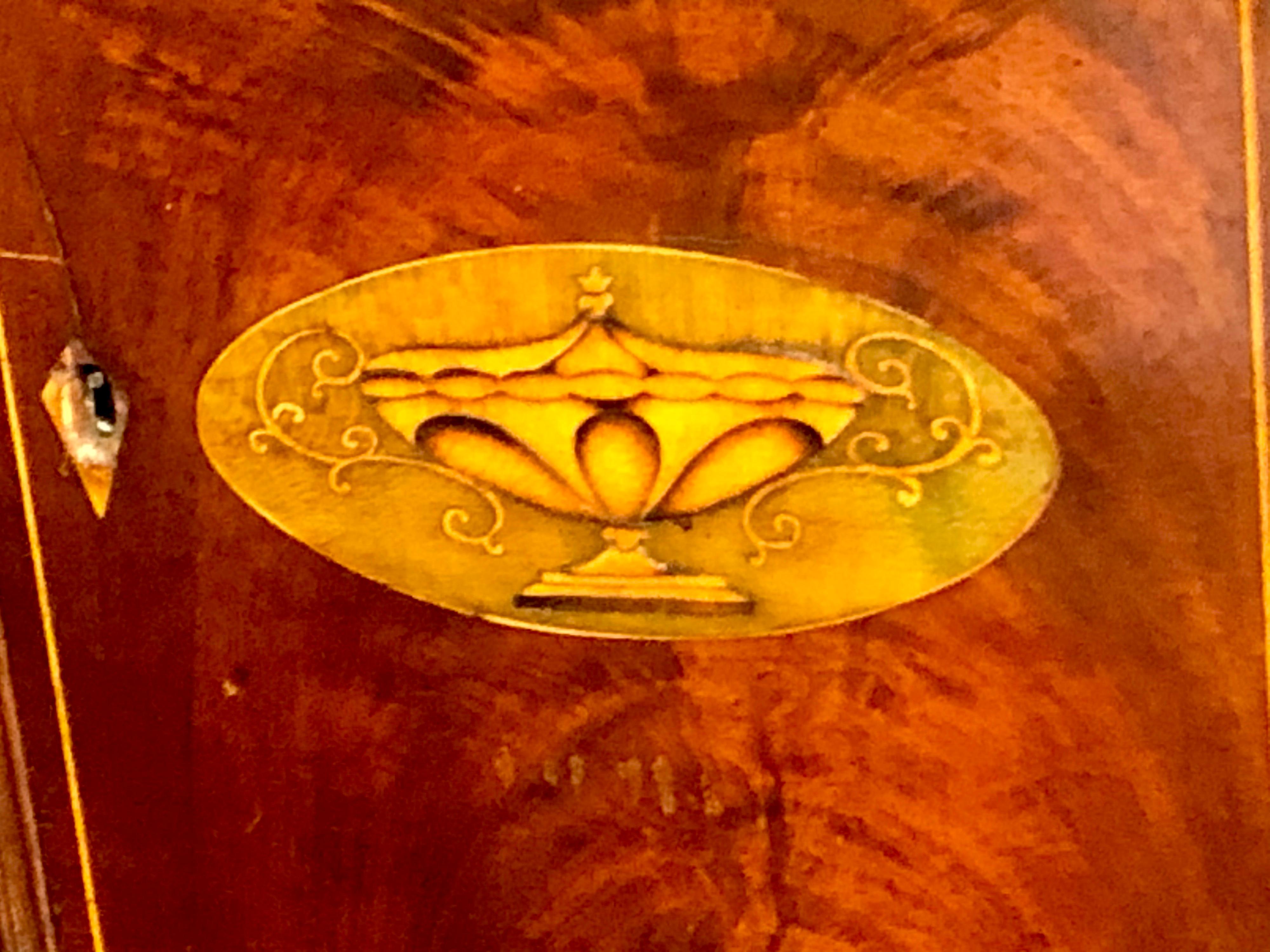 Antique American Inlaid Figured Mahogany Secretaire Bookcase w/Eli Terry Locks 7