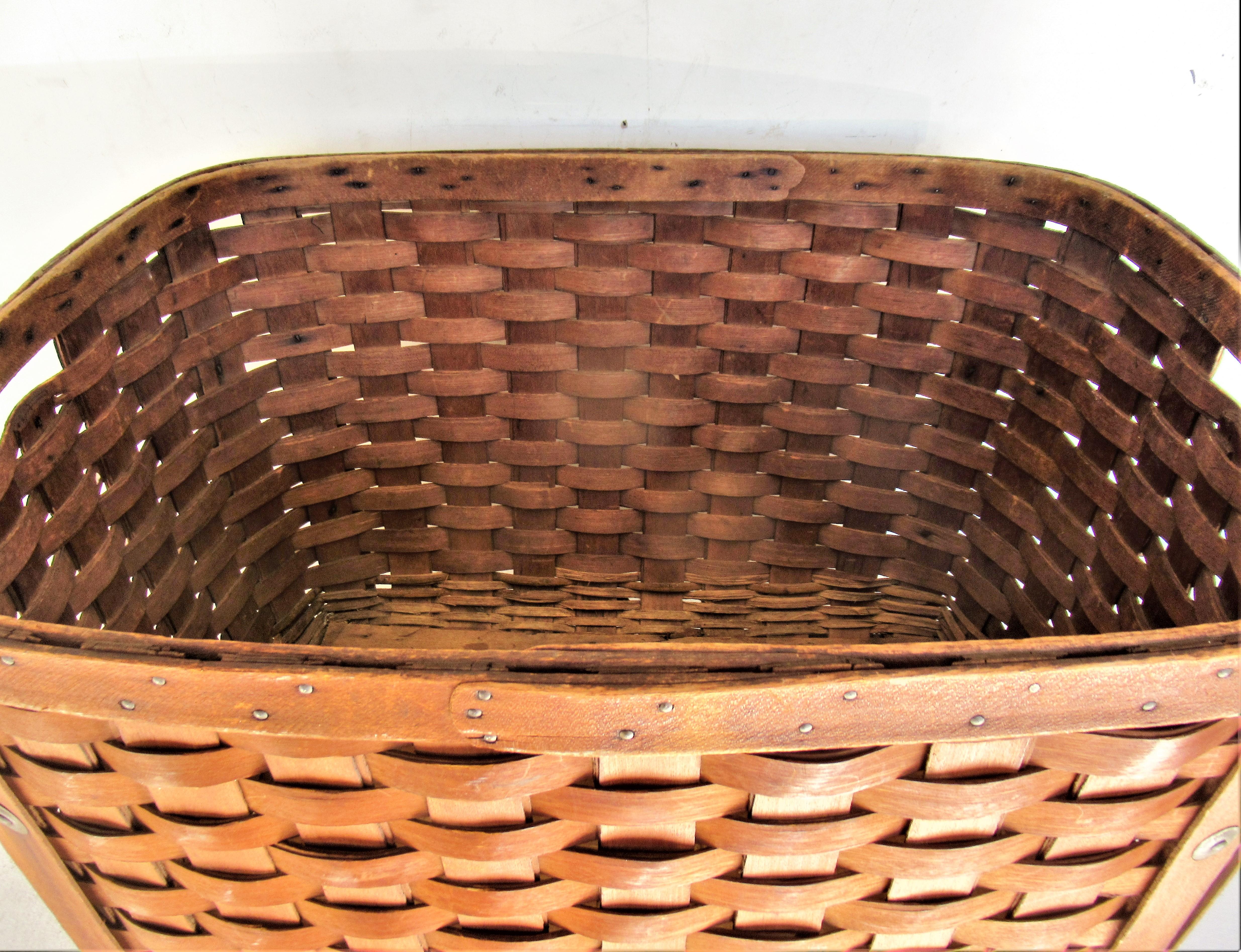Wicker Antique  American Large Splint Basket, Circa 1900
