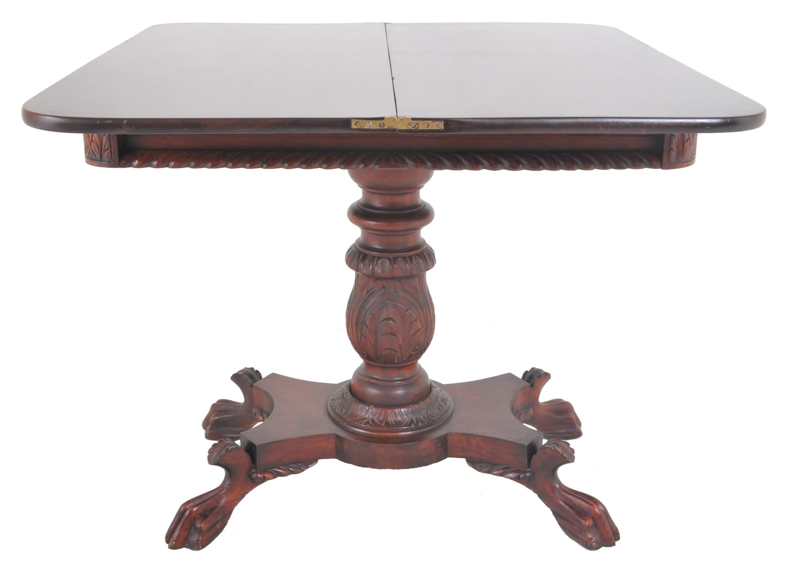 Antique American Late Federal/Empire Mahogany Tea/Games/Card Table, circa 1830 In Good Condition For Sale In Portland, OR