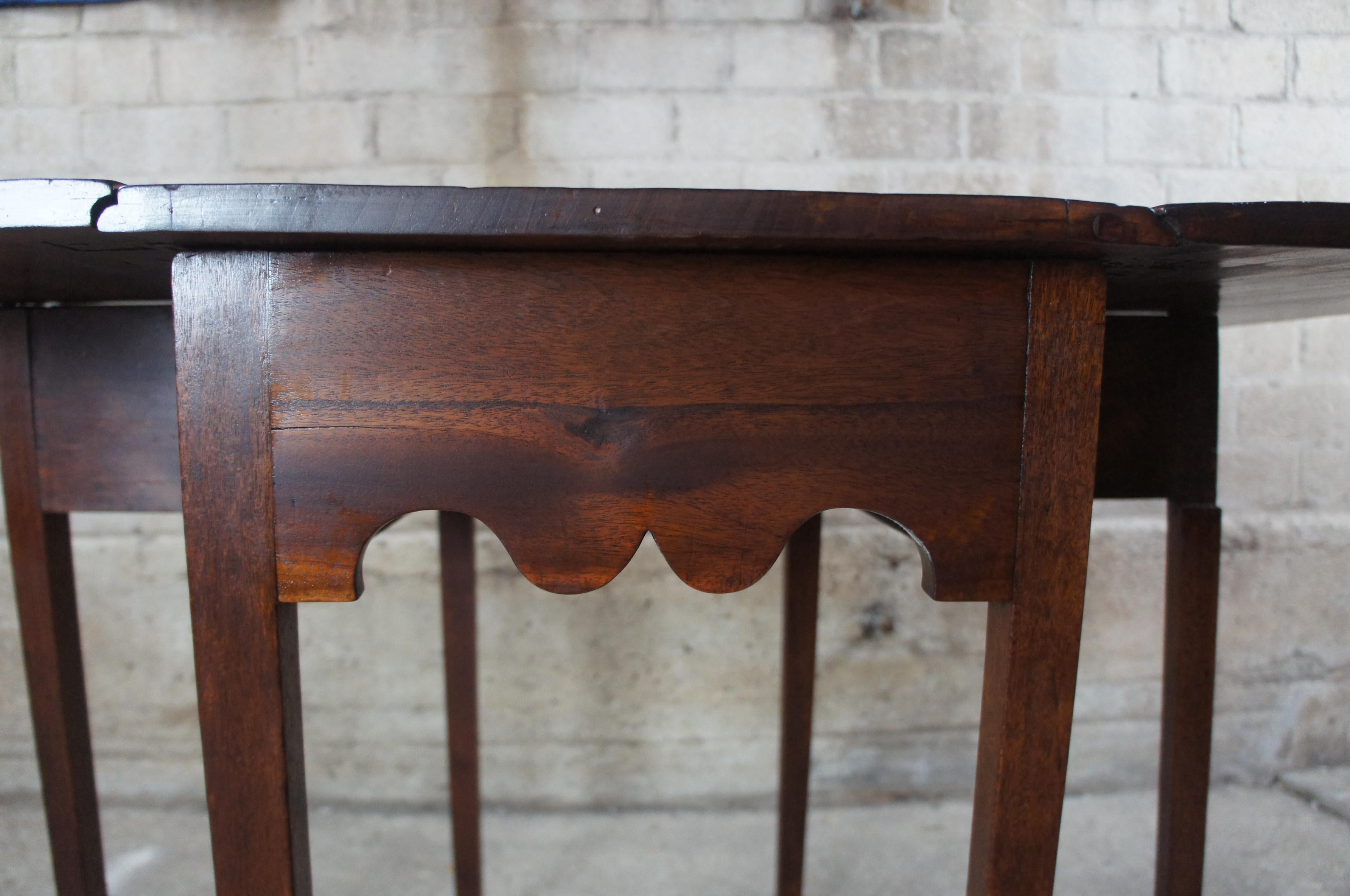 Antique American Mahogany Federal Style Drop-Leaf Dining Console Table Gate Leg 1