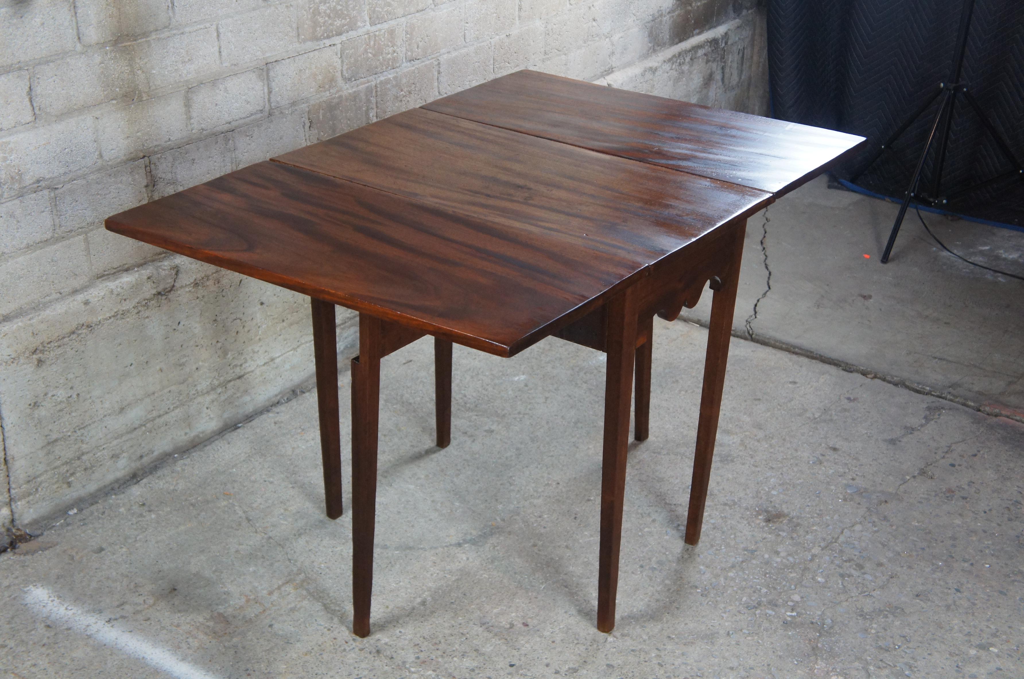 Antique American Mahogany Federal Style Drop-Leaf Dining Console Table Gate Leg 2