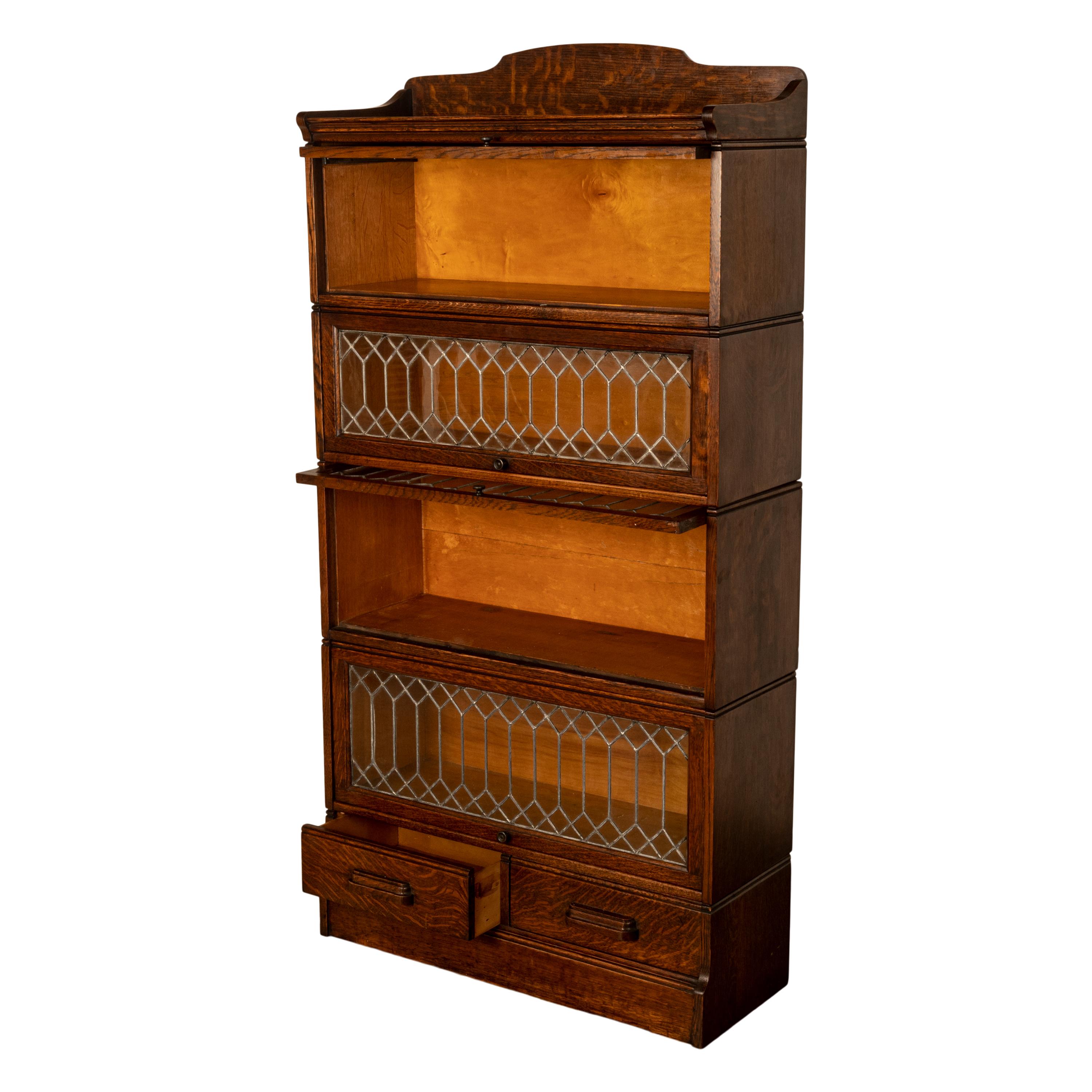 Antique American Mission Arts & Crafts Stacking Leaded Glass Lawyer's Bookcase  In Good Condition In Portland, OR