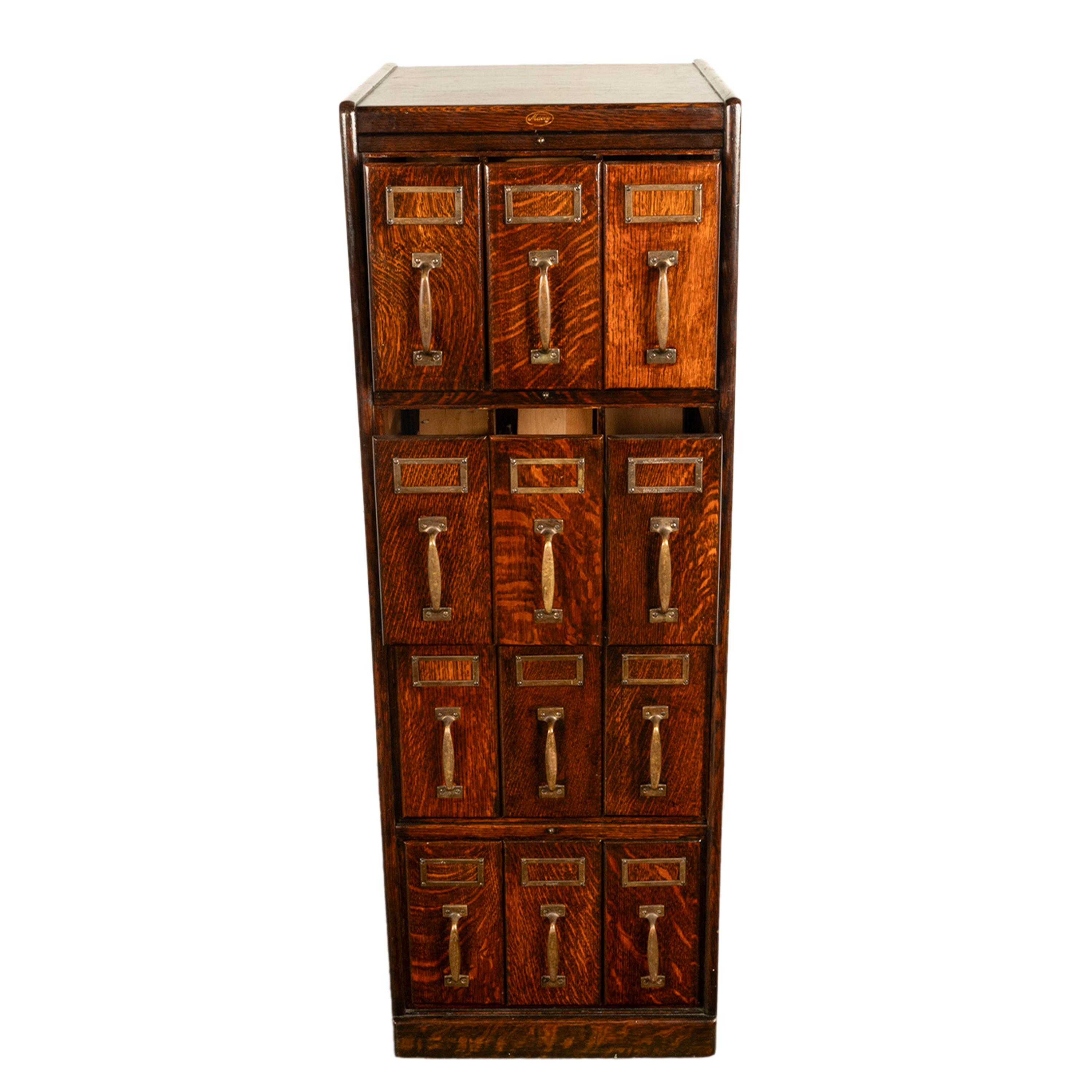 Antiker amerikanischer Missions-Schrank Macey aus Eichenholz mit 12 Schubladen und Bibliotheksschrank, Macey 1910 4