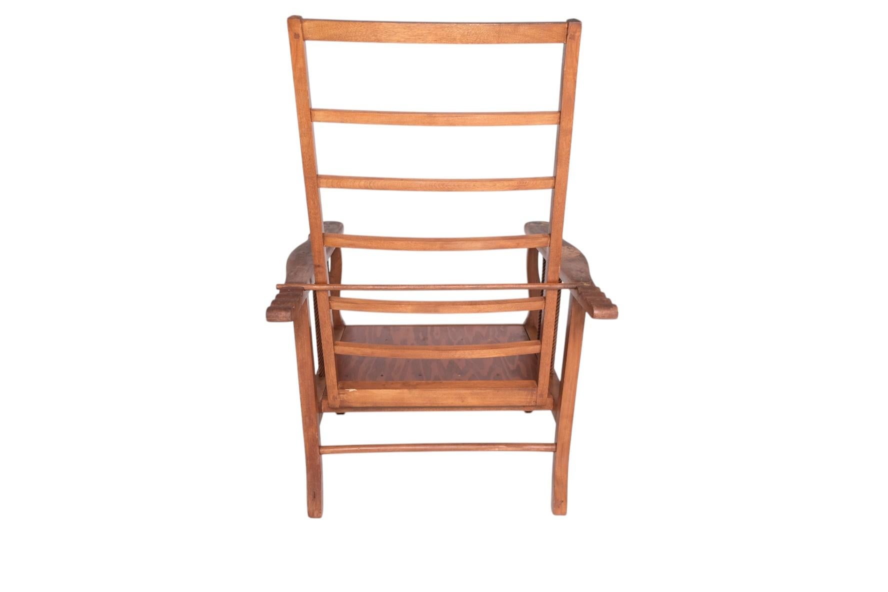 Antique American Morris Chair with Ladder-Back and Twisted Spindle Sides For Sale 8