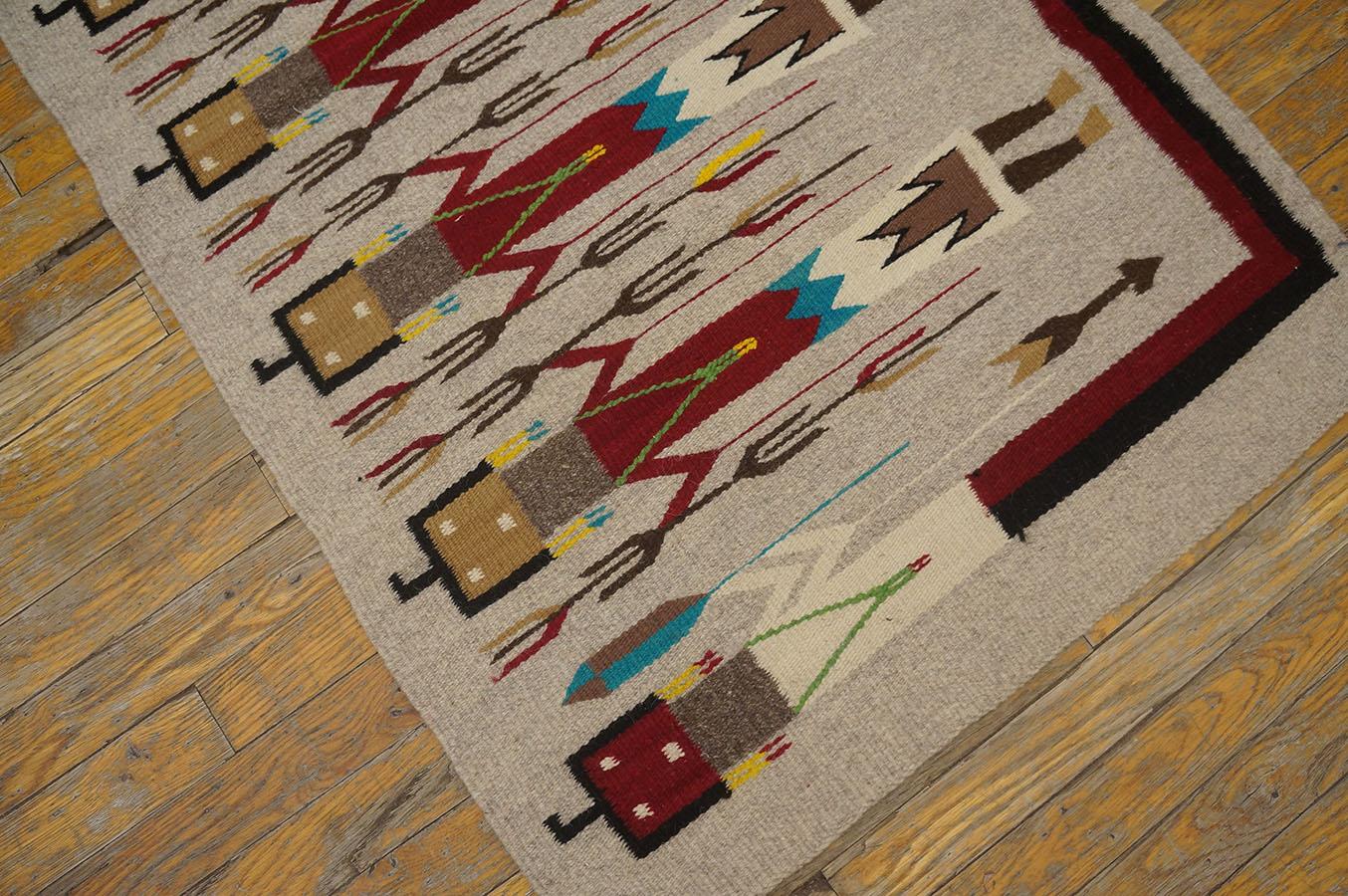 Mid 20th Century American Navajo Yei Carpet ( 2' 6'' x 4' 6'' - 76 x 137 cm ) In Good Condition In New York, NY