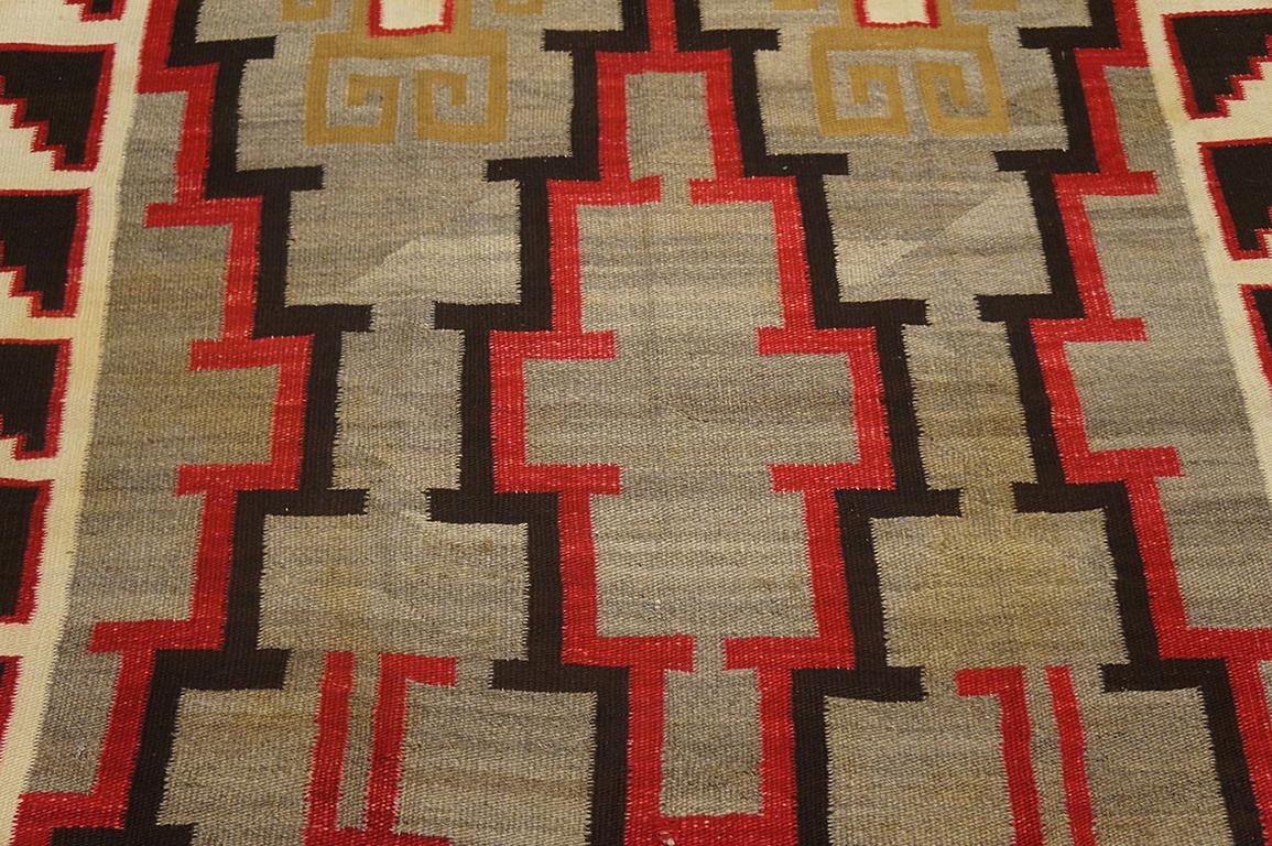 Early 20th Century American Navajo Carpet ( 4' 9