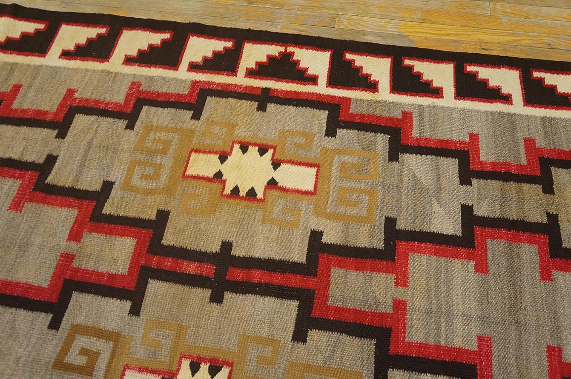 Early 20th Century American Navajo Carpet ( 4' 9