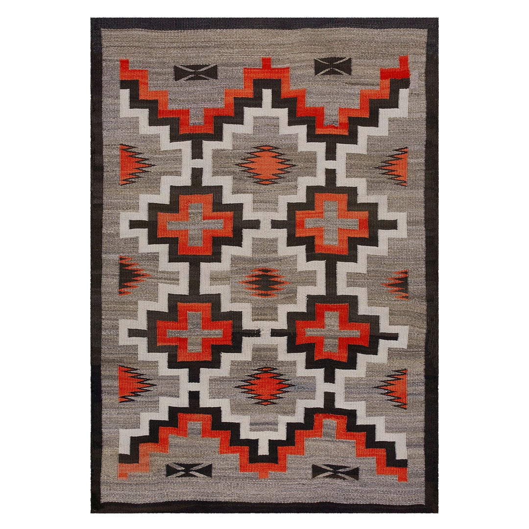 Tapis Navajo américain du début du 20ème siècle ( 5'2" x 7'9" - 157 x 236 ) en vente