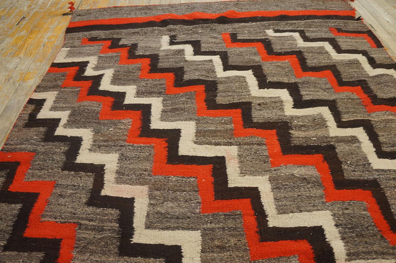 Tappeto Navajo americano dei primi del Novecento ( 5'3'' x 9'2'' - 160 x 280 ) in vendita 2