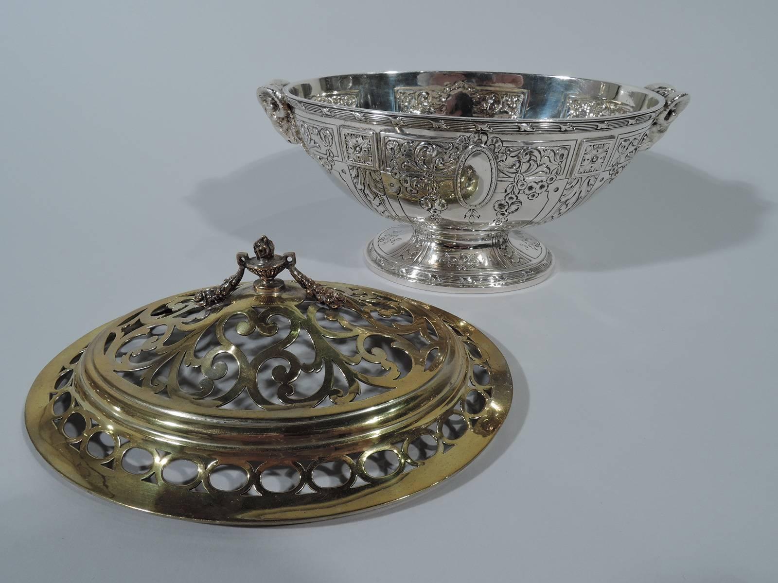 Antique American Neoclassical Sterling Silver Flower Bowl with Frog In Excellent Condition In New York, NY