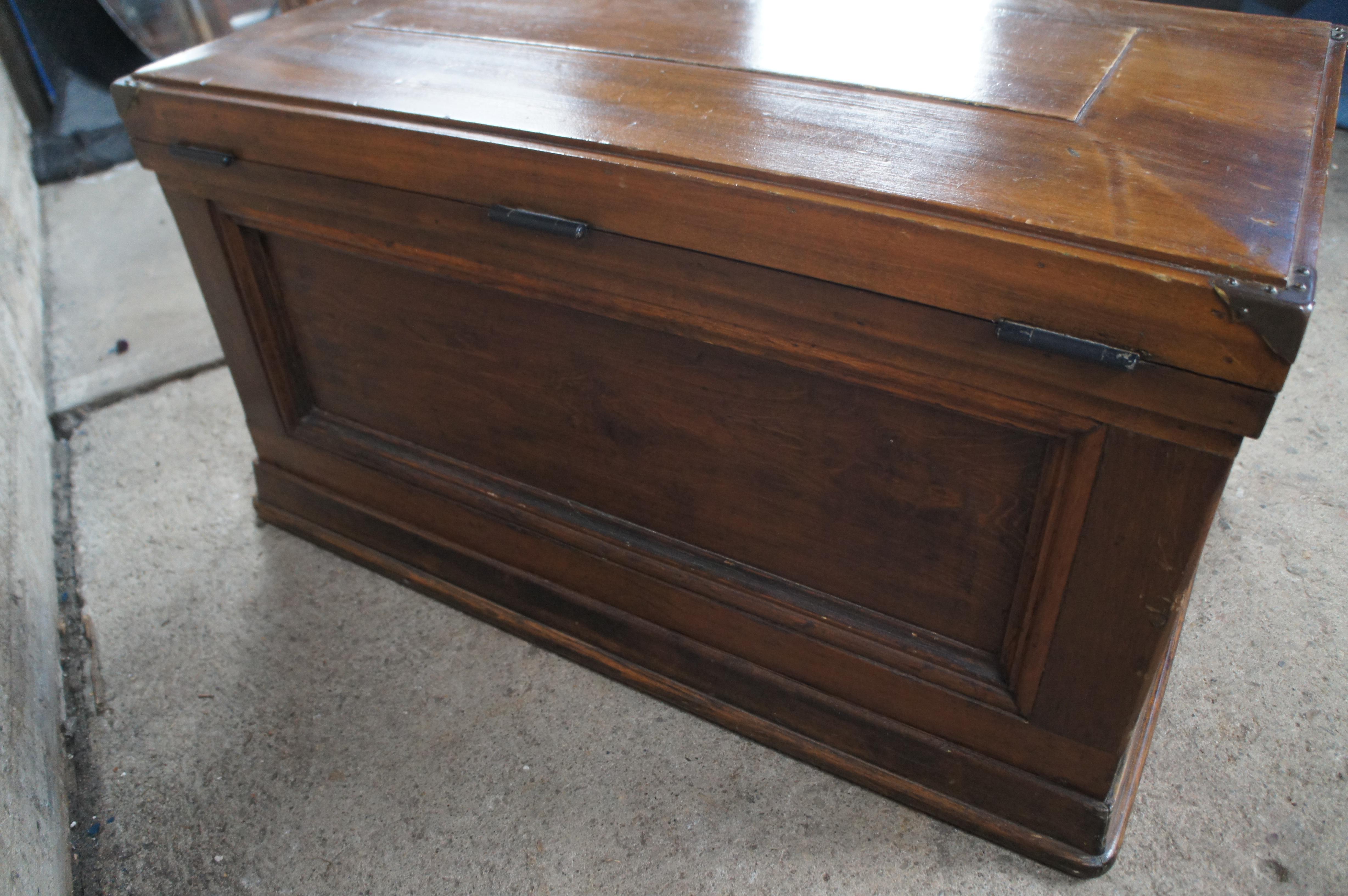 Antique American Oak & Brass Carpenters Tool Chest Blanket Storage Trunk 39