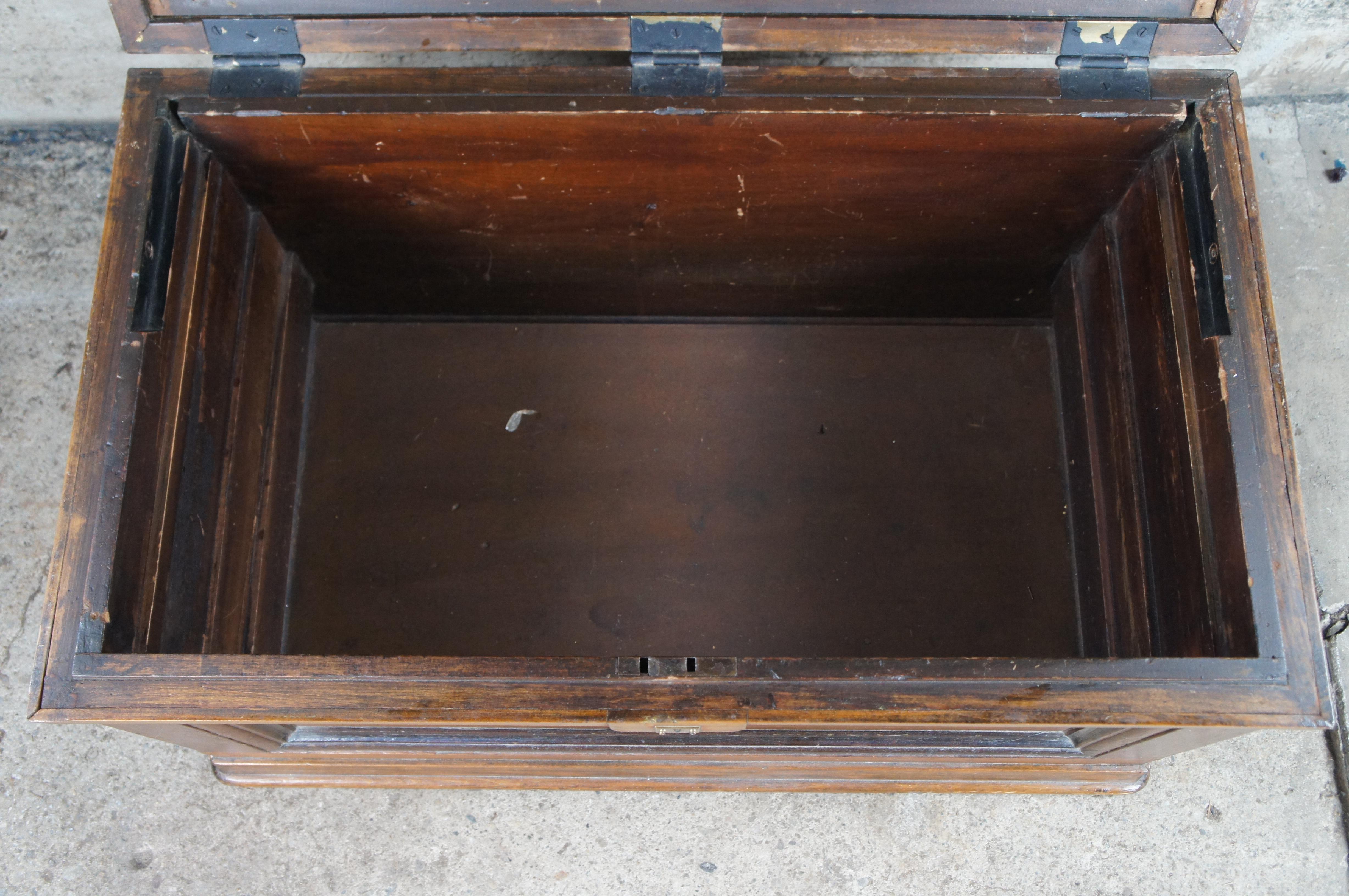 Antique American Oak & Brass Carpenters Tool Chest Blanket Storage Trunk 39