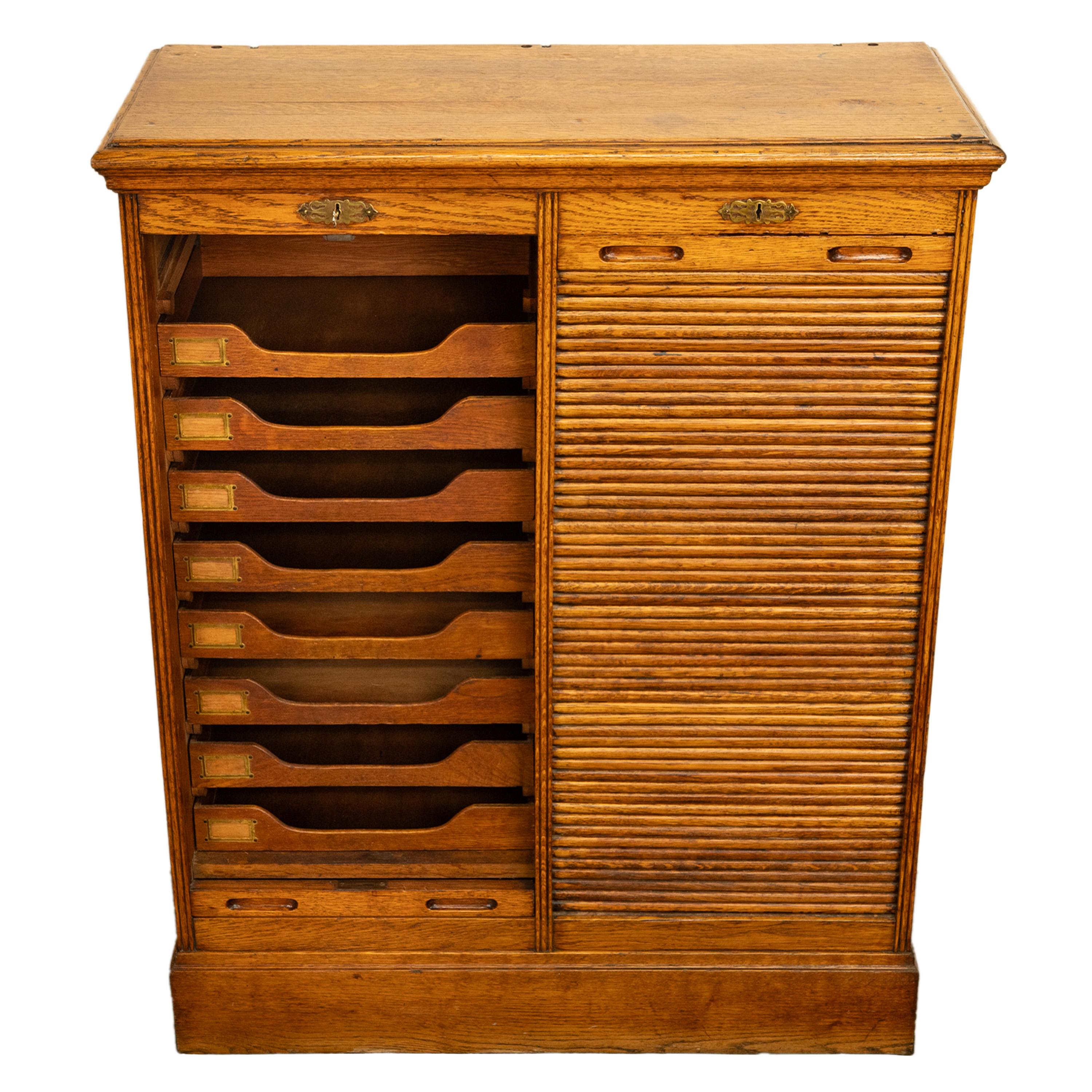 Antique American Oak Double Tambour Roll Top 16 Drawer Filing Cabinet 1910 For Sale 7