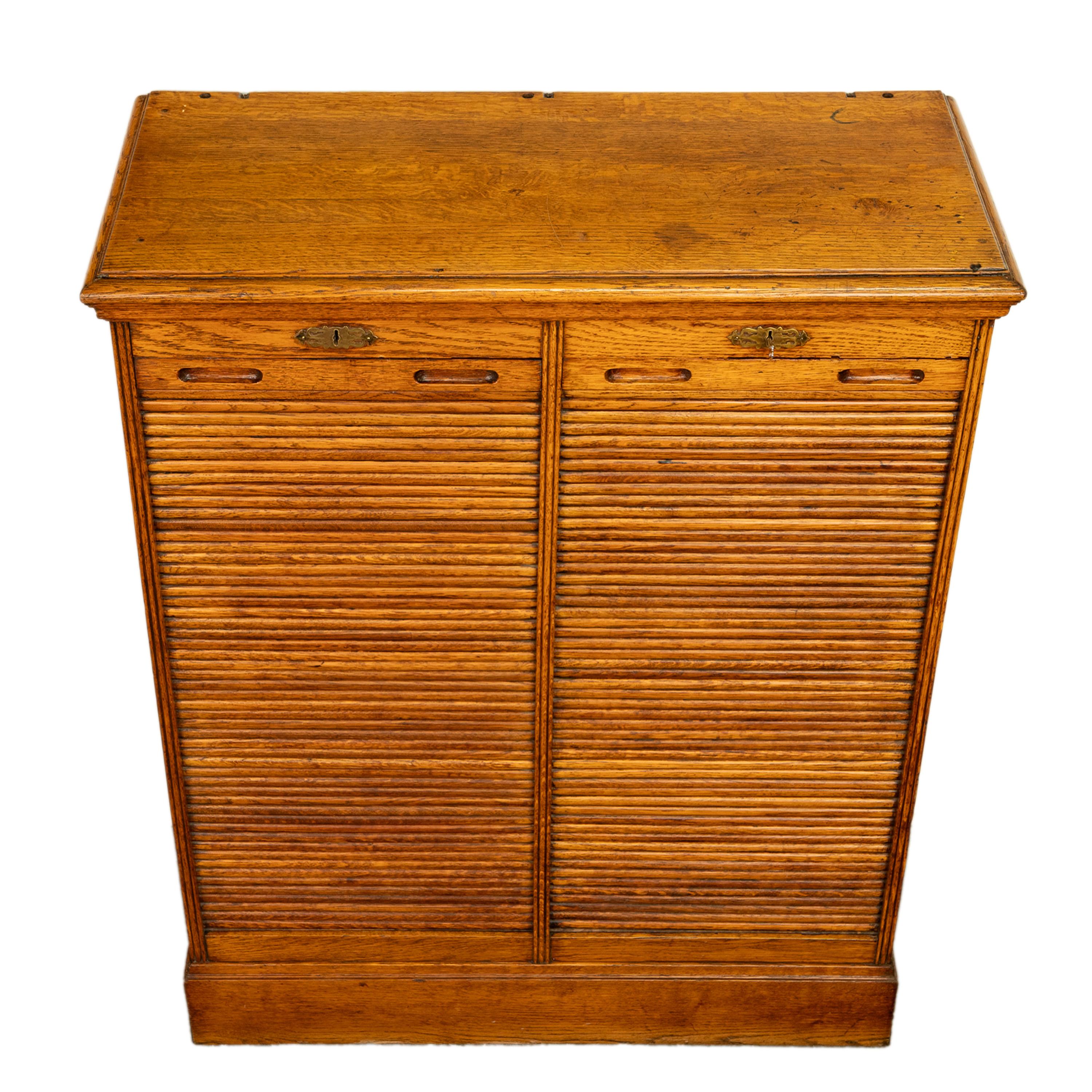 American Craftsman Antique American Oak Double Tambour Roll Top 16 Drawer Filing Cabinet 1910 For Sale