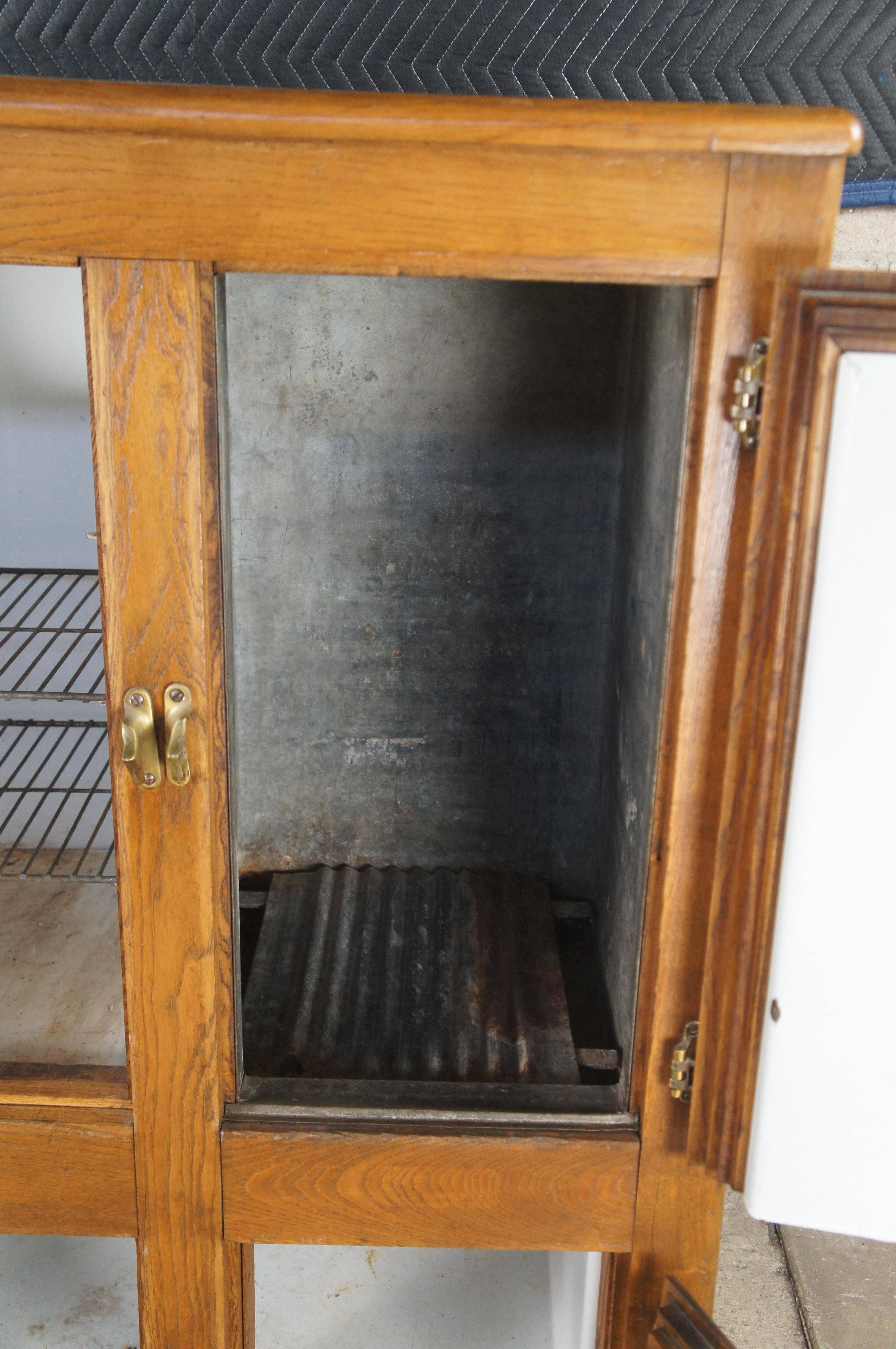 Antiguo Roble Americano Granja Cocina Despensa Nevera Hielera Bar Armario Latón