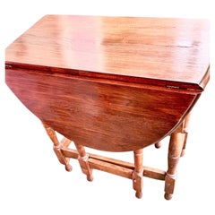 Antique American Oak Gate Leg Dining Table