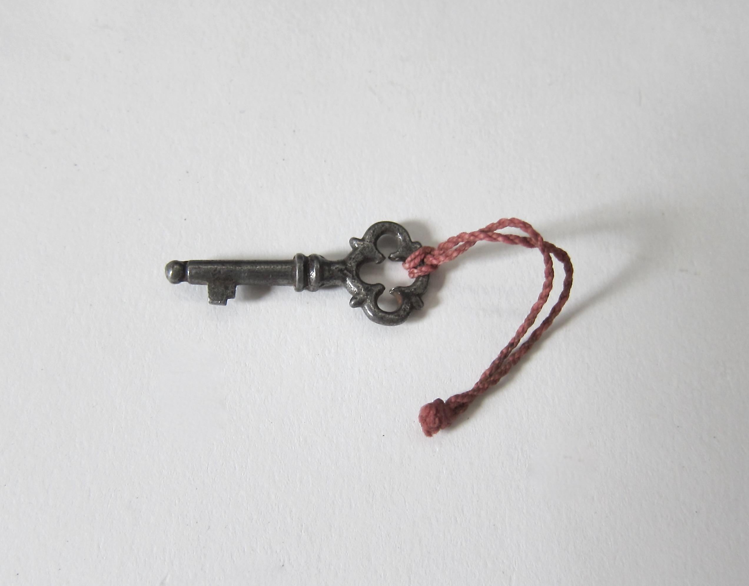 Antique American Optometry Trial lens Set with Testing Glasses For Sale