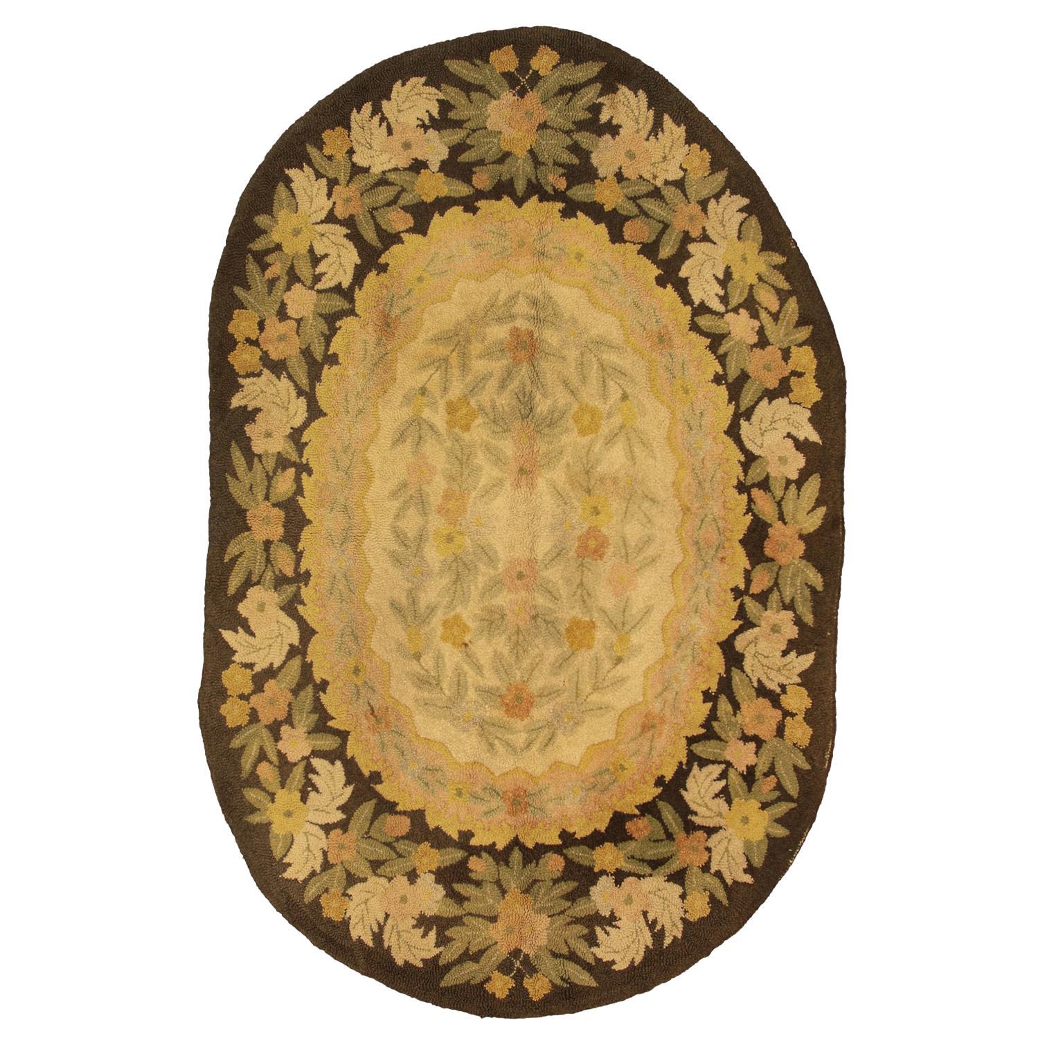 Antique American Oval Shape Hook Floral Field Rug, ca. 1920 For Sale