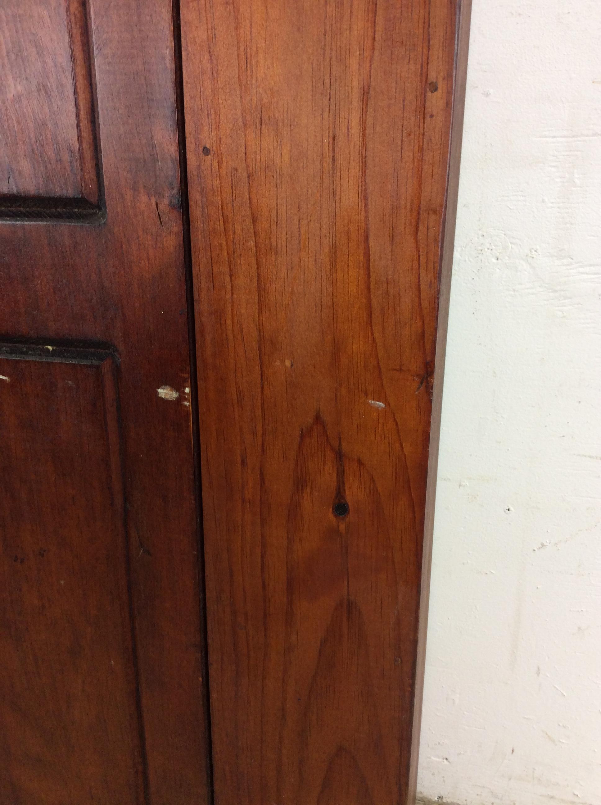 Ancienne armoire américaine en pin avec 4 étagères en vente 4