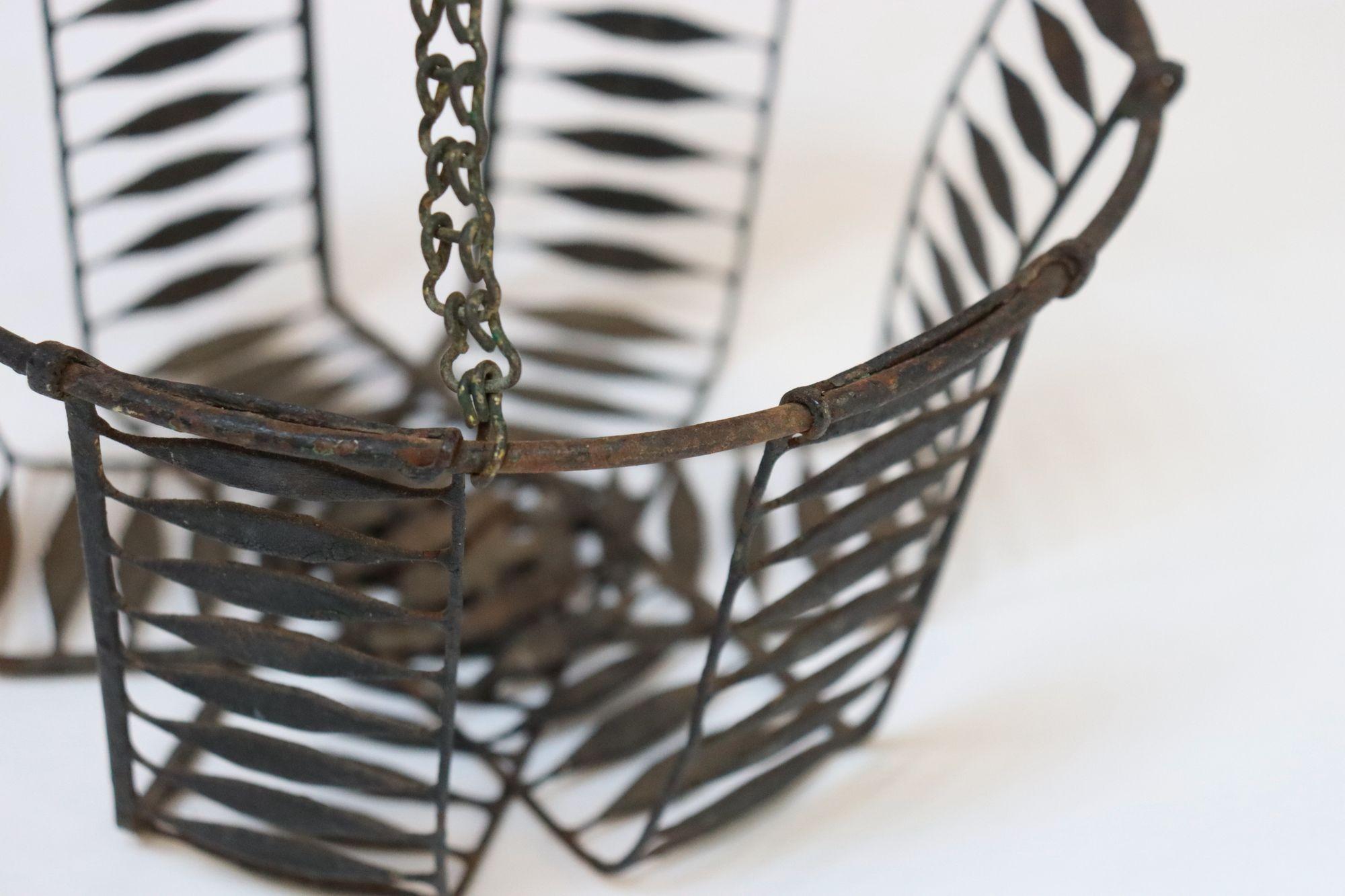 Antique American Primitive Hanging Wire Egg Basket / Planter For Sale 8